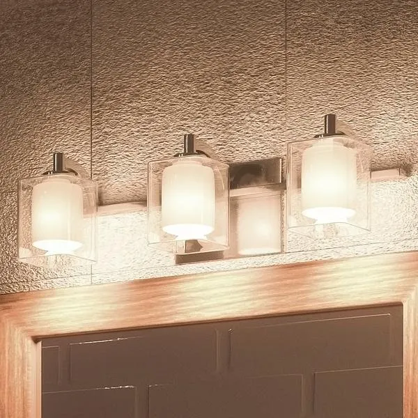 UQL2402 Modern Bathroom Vanity Light, 6"H x 21"W, Polished Chrome Finish, Napa Collection — Urban Ambiance LED Linear Lights  3000K