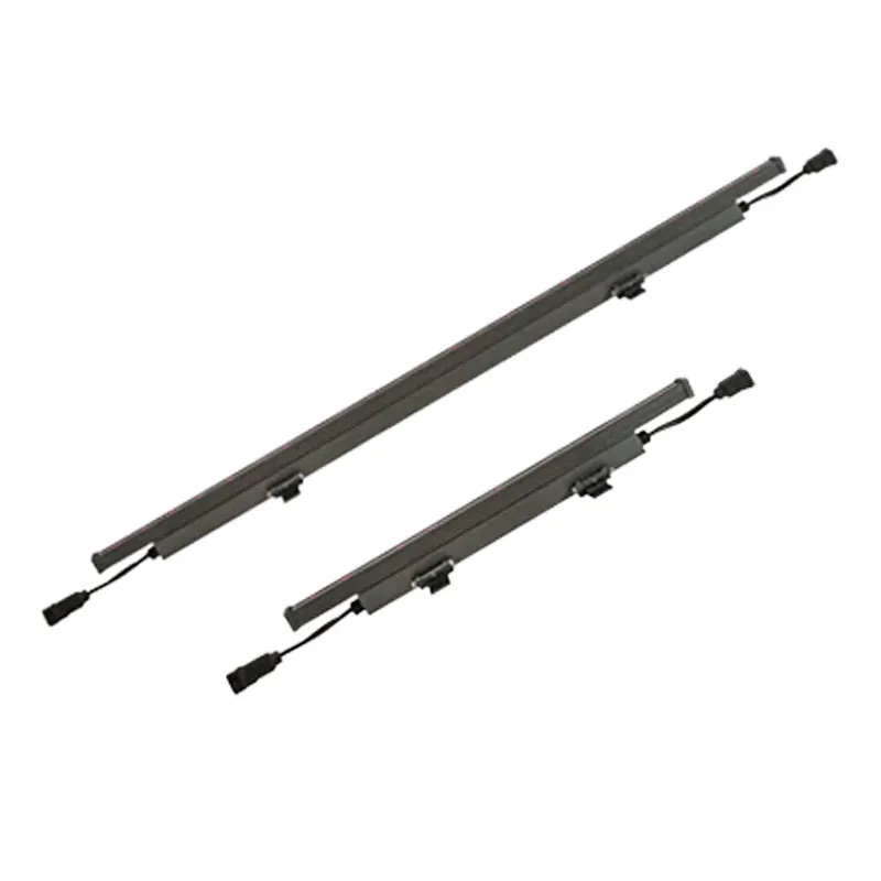 Mistik 4' RGBW LED Wallwasher, 1,110 Lumens, 24 watt, 120-277V — Warehouse Lighting LED Wall Lights 24.0W 