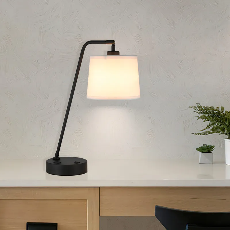 Black Table Lamp with USB Port - Adjustable Desk Lamp XB-TL282-MB — XiNBEi Lighting LED General Lighting 60.0W 