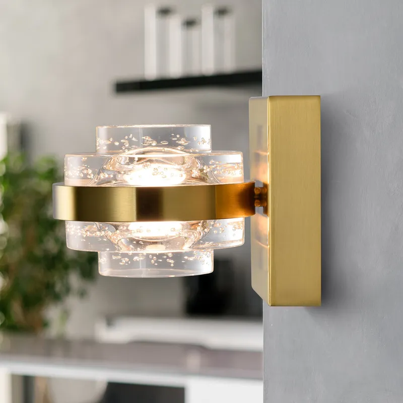 VONN Artisan Milano VAW1331AB 6" 1-Light Integrated LED ETL Certified Wall Sconce, Antique Brass — VONN Lighting LED Wall Lights  