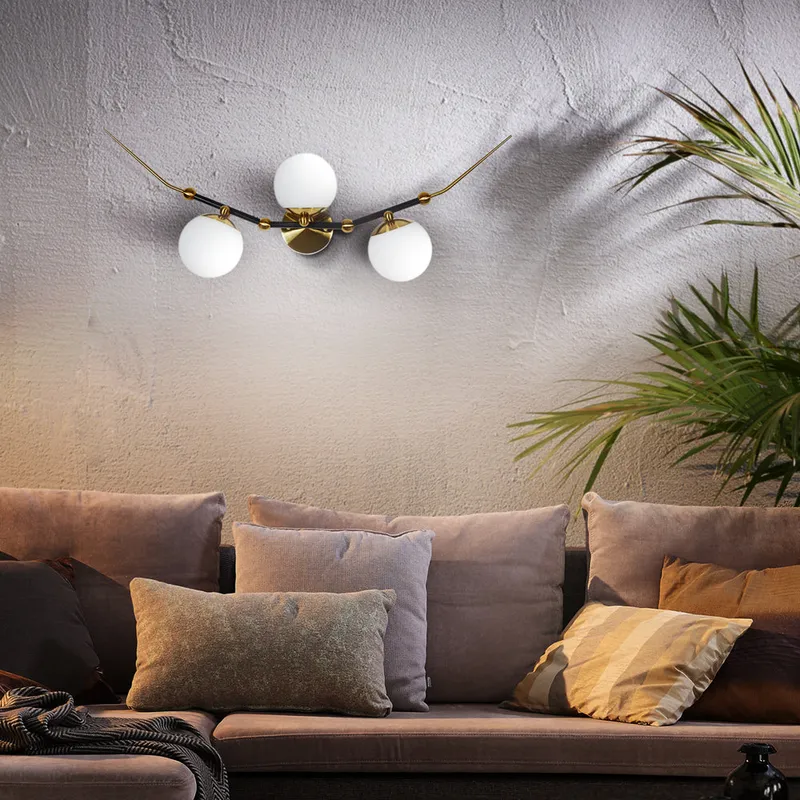 VONN Artisan Chianti 39" 3-Light LED Wall Sconce in Antique Brass VAW1123AB — VONN Lighting LED Wall Lights  3000K