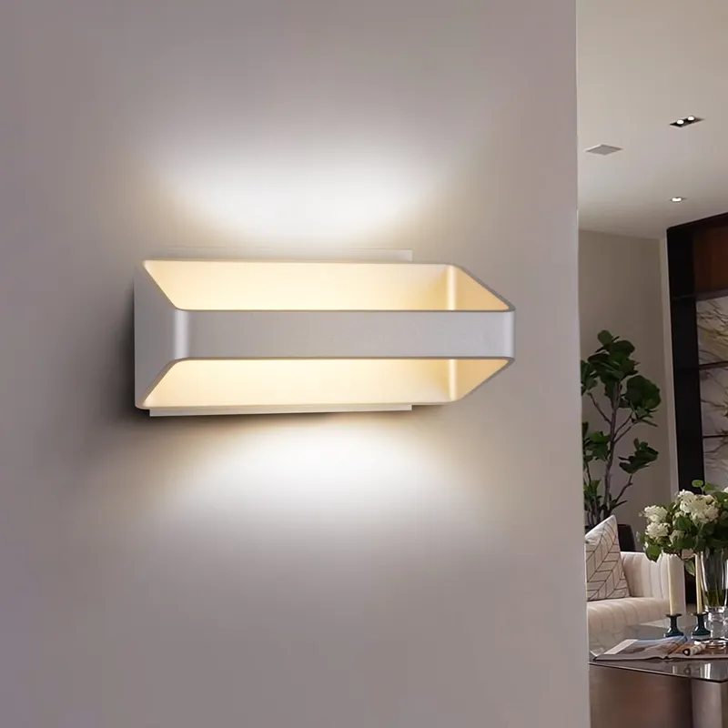 VONN Atlas VMW15810AL 10" Up-Down ETL Certified Integrated LED Wall Sconce Light in Silver — VONN Lighting LED Wall Lights  