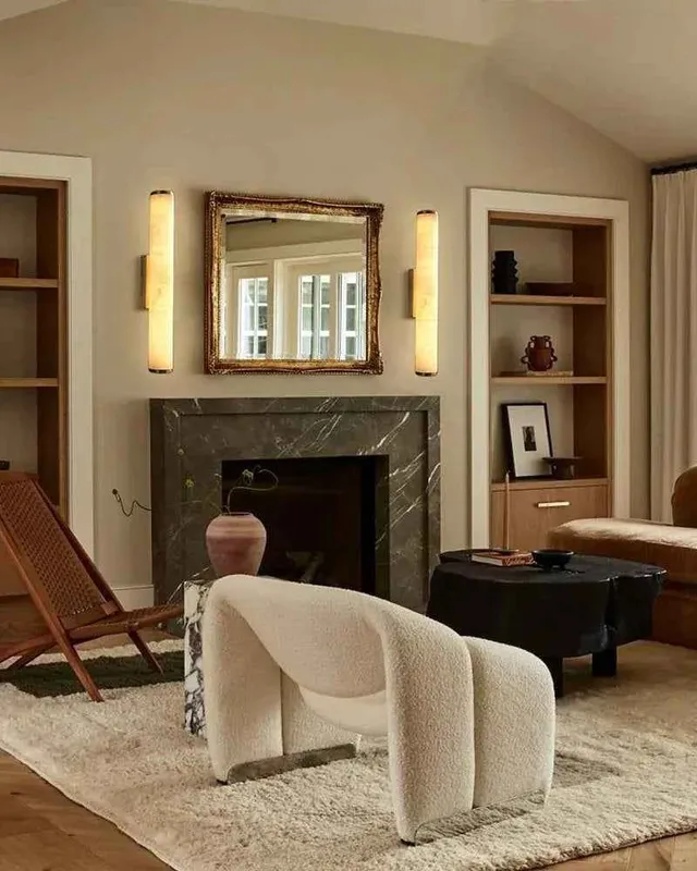 LightsStory Curated Alabaster Wall Sconce - Linear Natural Marble — LightsStory LED Linear Lights  
