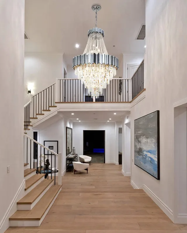 LightsStory Cascading Crystal Pendant Light - Statement Round Chrome — LightsStory LED Pendant Lights  