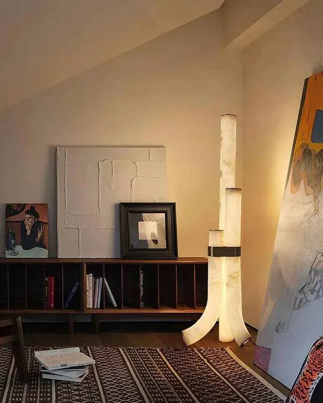 LightsStory Alabaster Linear Floor Lamp - Crafted Tall Column — LightsStory LED Linear Lights  