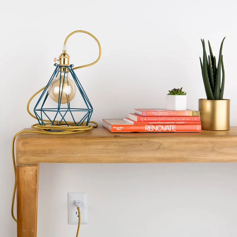 Plug-In Metallic Socket - Customizer Base — Color Cord Company LED General Lighting  