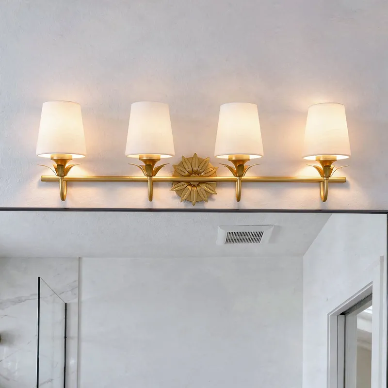 UQL6734 Traditional Indoor Bath Light, 10.25''H x 32''W x 7.25''Dep, Gold Leaf Finish, Ambershaw Collection — Urban Ambiance LED Linear Lights 100.0W 3000K