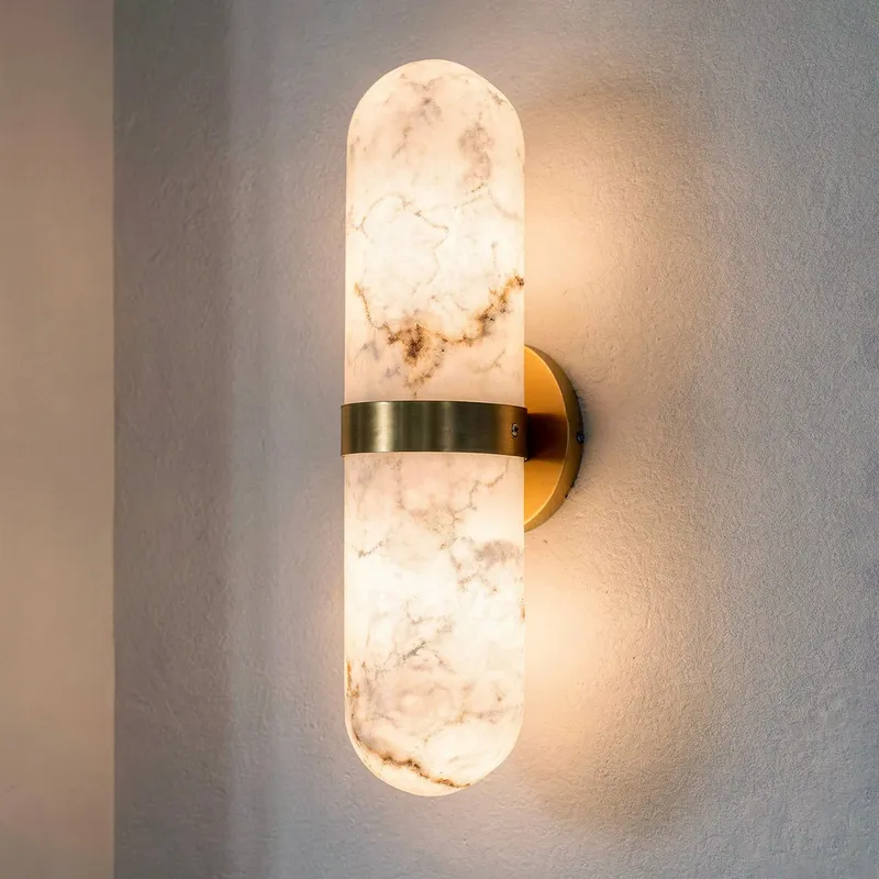UQL6703 Modern Indoor Wall Sconce, 18''H x 4.75''W x 4''Dep, Brushed Gold Finish, Varford Collection — Urban Ambiance LED Linear Lights 15.0W 3000K