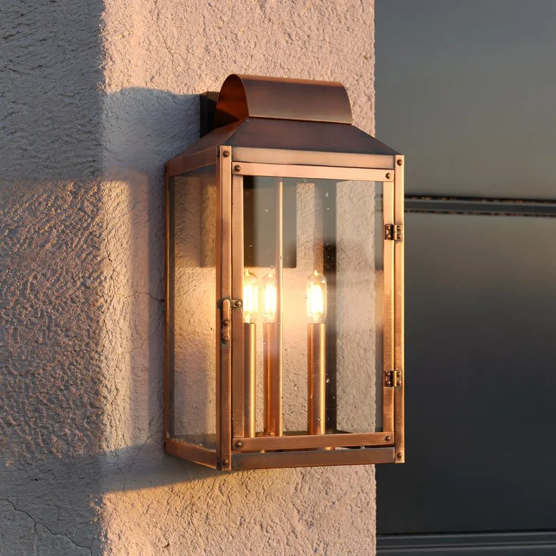 UQL10251 Colonial Outdoor Wall Sconce, 19''H x 9.75''W x 9''Dep, Aged Copper Finish, Ashforden Collection — Urban Ambiance LED Wall Lights 15.0W 3000K