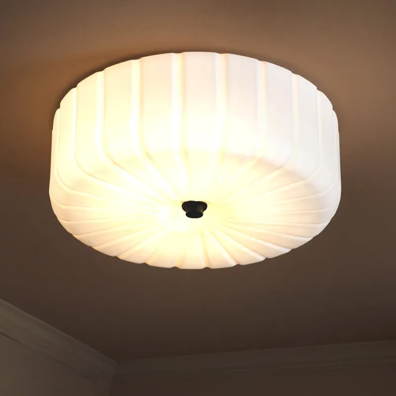 UQL6385 Minimalist Indoor Ceiling Light, 5.50''H x 15.00''W x 15.00''Dep, Matte Black Finish, Lacey Collection — Urban Ambiance LED Post Top Lights 8.0W 3000K
