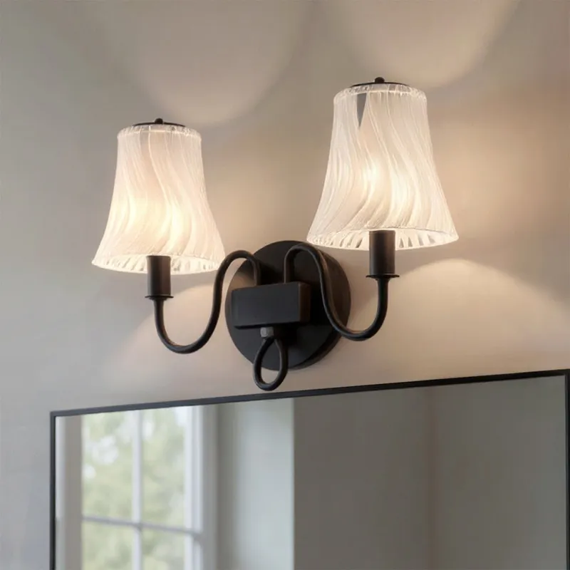 UQL6239 Traditional Indoor Bath Light, 11.00''H x 15.50''W x 6.75''Dep, Matte Black Finish, Parker Collection — Urban Ambiance LED Linear Lights 60.0W 3000K