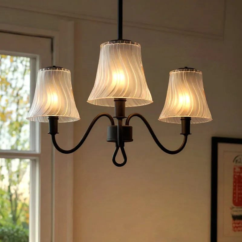 UQL6233 Traditional Indoor Chandelier, 10.75''H x 21.75''W x 21.75''Dep, Matte Black Finish, Parker Collection — Urban Ambiance LED Landscape Lights 60.0W 3000K