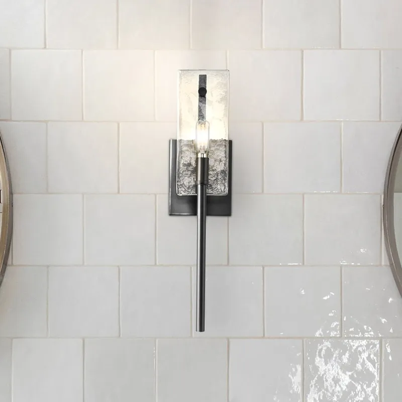 UHP5075 Mid Century Modern Indoor Wall Sconce, 18''H x 4-3/4"W x 4-1/2''D, Matte Black Finish, Shreveport Collection — Urban Ambiance LED Wall Lights 60.0W 3000K