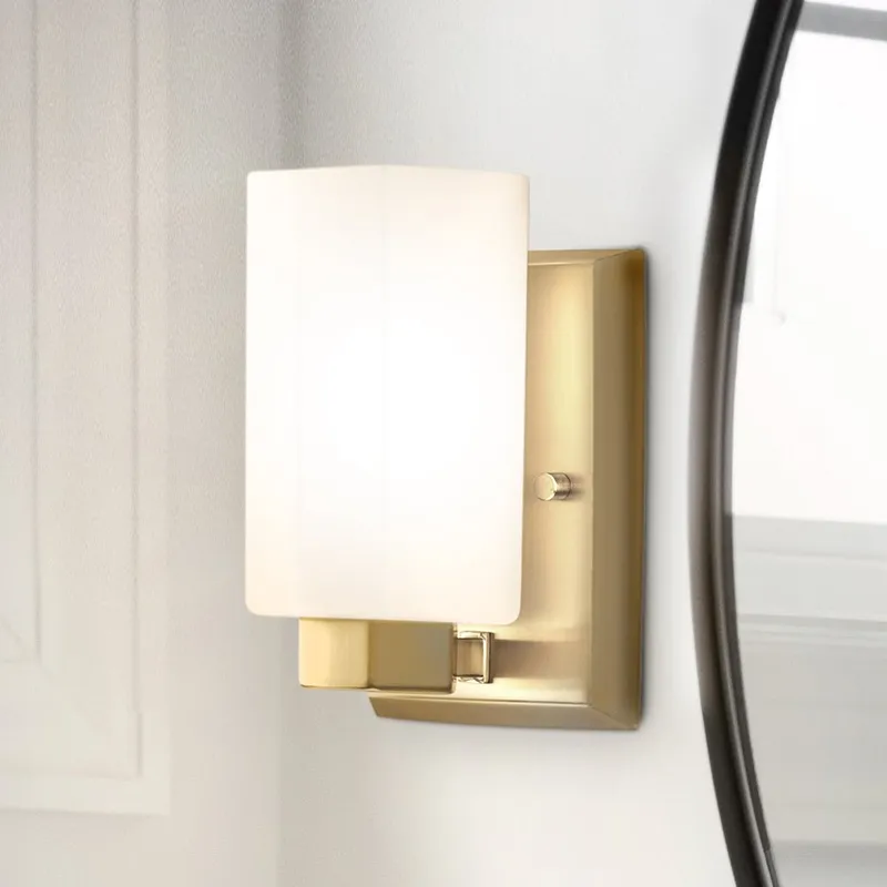 UHP4961 Classic Indoor Bath Light, 7-3/4''H x 5-3/8"W x 4-1/2''D, Brushed Gold Finish, Minden Collection — Urban Ambiance LED Smart & Connected Lighting 100.0W 3000K