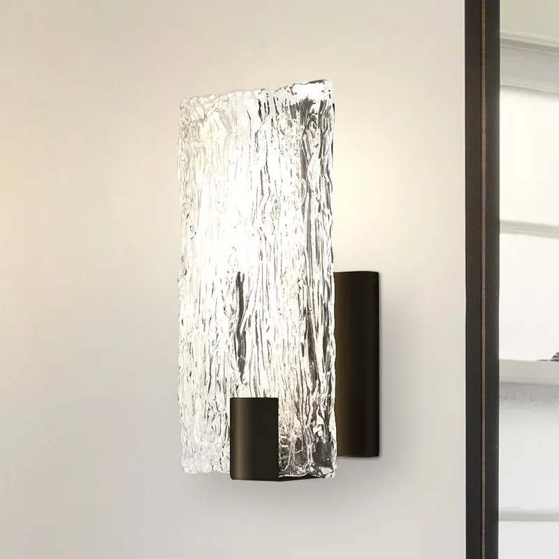UQL5204 Contemporary Indoor Wall Sconce, 12.00''H x 6.00''W x 3.75''D, Matte Black Finish, Riga Collection — Urban Ambiance LED Wall Lights 8.0W 3000K