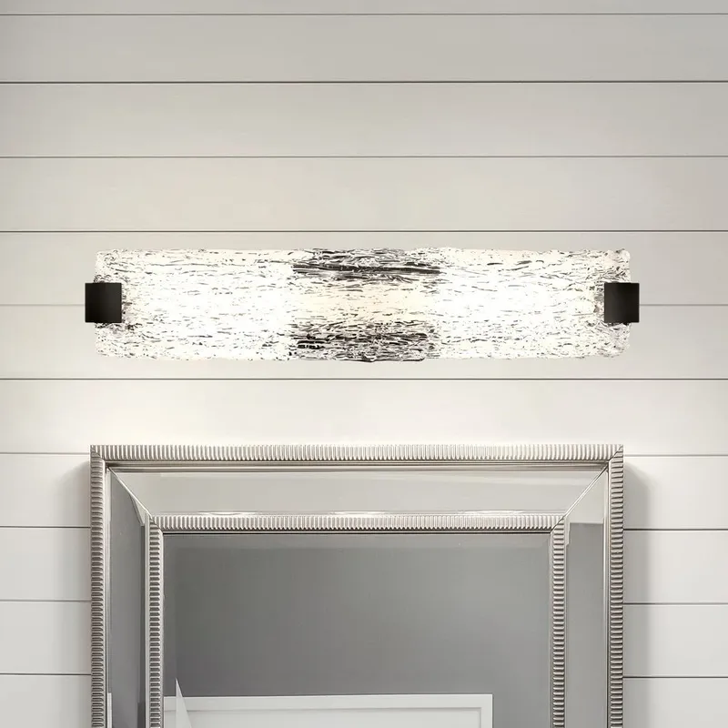 UQL5200 Contemporary Indoor Bath Light, 5.00''H x 24.00''W x 3.75''D, Matte Black Finish, Riga Collection — Urban Ambiance LED Linear Lights 8.0W 3000K