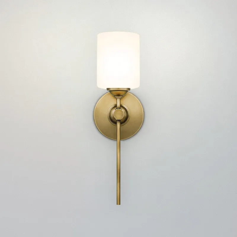 UQL4460 Vintage Indoor Wall Sconce, 16.00''H x 5.00''W x 6.00''D, Weathered Brass Finish, Rialto Collection — Urban Ambiance LED Wall Lights 100.0W 3000K