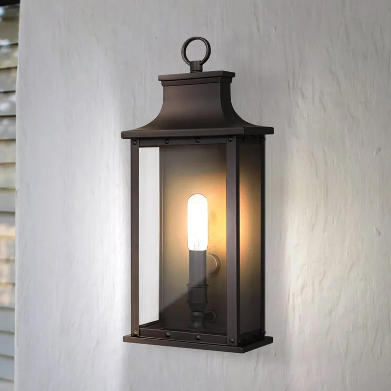 UQL1721 Classic Outdoor Wall Sconce, 15.50''H x 6.50''W x 5.50''D, Old Bronze Finish, Halle Collection, Marine-Grade Construction — Urban Ambiance LED Wall Lights 60.0W 3000K
