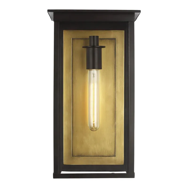 Chapman & Myers Freeport Large Outdoor Wall Lantern in Heritage Copper