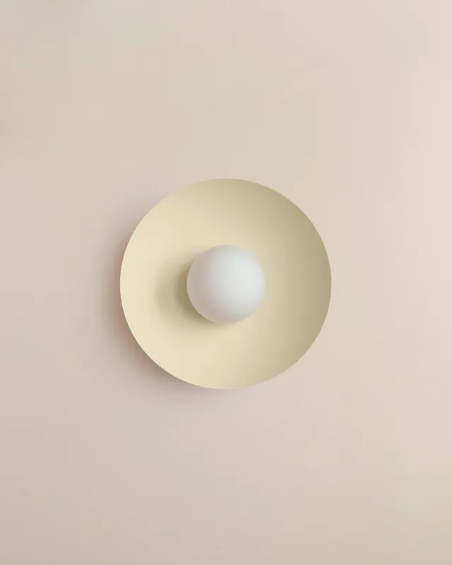 Arundel Orb Surface Mount – Bone / Brass / Slim (ADA)